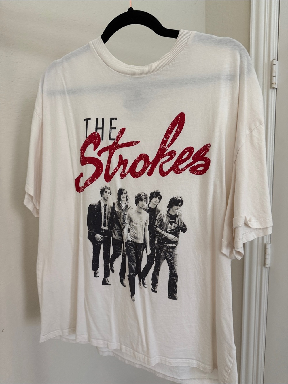 The Strokes Graphic Band Tee - cream with Red Logo, H&M Divided, M